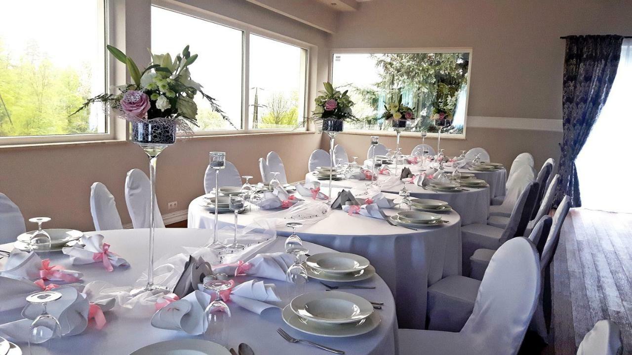 Koszarka Venue & Spa Gródek Nad Dunajcem Exteriör bild